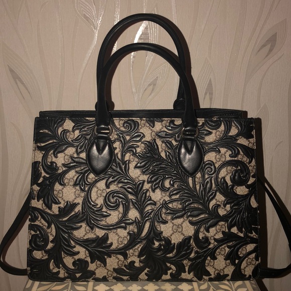 Excellent condition - Picture 2 of 4